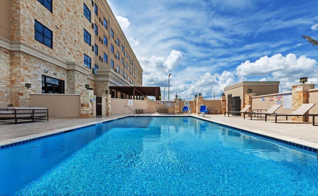 Holiday Inn Houston Ne-Bush Airport Area, An Ihg Hotel Humble Exteriér fotografie